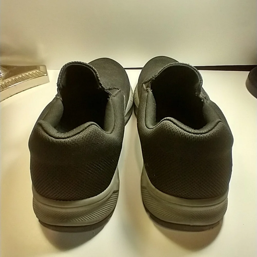 Skechers Cohagen Relaxed Fit Slip On Loafers Shoes Men's sz 14